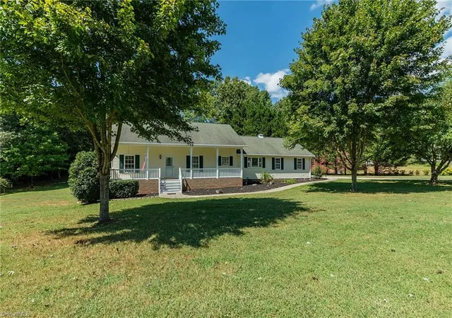 Photo 2 of Sale Pending at 5360 Muirfield Dr, Lexington, NC 27295 | MLS# 1234843 | Listing updated on 2026-09-12