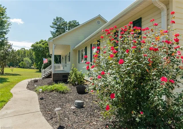 Photo 3 of Sale Pending at 5360 Muirfield Dr, Lexington, NC 27295 | MLS# 1234843 | Listing updated on 2026-09-12