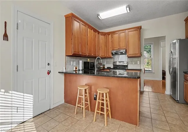Photo 4 of Single family home for sale at 4315 Chilton Way, High Point, NC 27265 | MLS# 1234958 | Listing updated on 2026-09-11