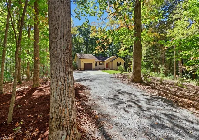 Photo 4 of Sale Pending at 2537 Nc Hwy 49, Asheboro, NC 27205 | MLS# 1239388 | Listing updated on 2026-10-25