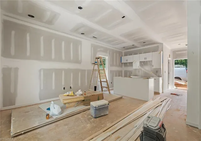 Photo 4 of Single family home for sale at 113 Barlow Cir, Winston Salem, NC 27105 | MLS# 1234543 | Listing updated on 2026-09-10