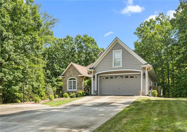 Photo 2 of Single family home for sale at 408 Deer Path, Eden, NC 27288 | MLS# 1234158 | Listing updated on 2026-09-20