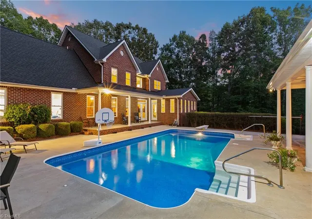 Photo 3 of Single family home for sale at 370 Rabbit Farm Trl, Advance, NC 27006 | MLS# 1234200 | Listing updated on 2026-09-05