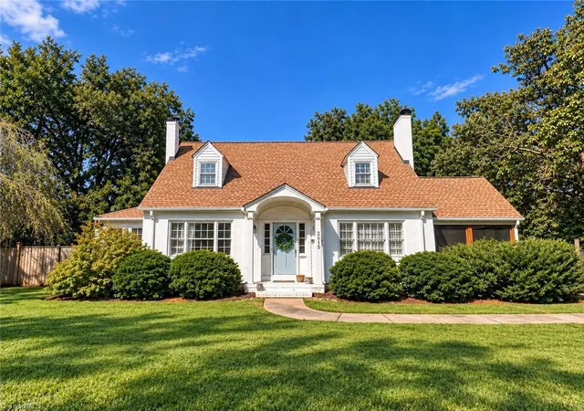 Photo 2 of Single family home for sale at 3015 Polo Rd, Winston Salem, NC 27106 | MLS# 1238874 | Listing updated on 2026-10-24
