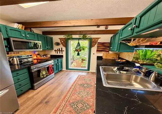 Photo 2 of Single family home for sale at 10 Cedar Crk, Jamestown, NC 27282 | MLS# 1239404 | Listing updated on 2026-10-25