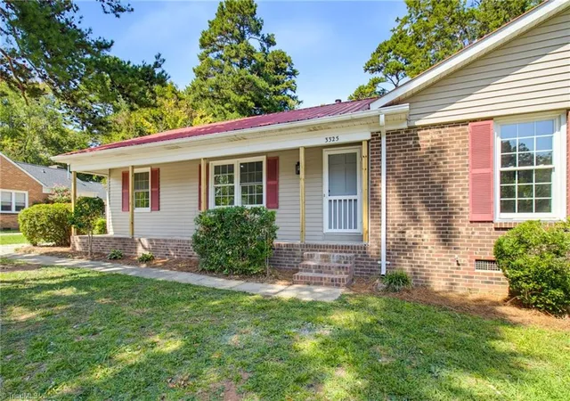 Photo 2 of Sale Pending at 3325 Colony Dr, Jamestown, NC 27282 | MLS# 1235939 | Listing updated on 2026-09-29