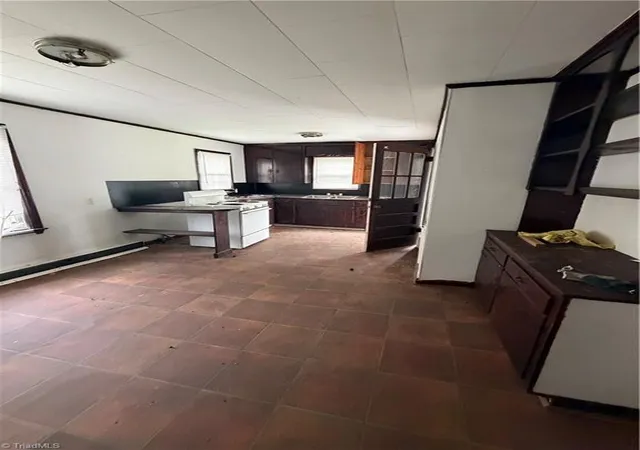 Photo 2 of Single family home for sale at 2805 W Vandalia Rd, Greensboro, NC 27407 | MLS# 1236684 | Listing updated on 2026-09-26