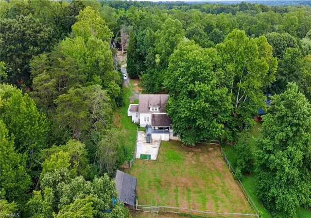 Photo 4 of Single family home for sale at 290 Grady Rd, Reidsville, NC 27320 | MLS# 1234610 | Listing updated on 2026-10-09