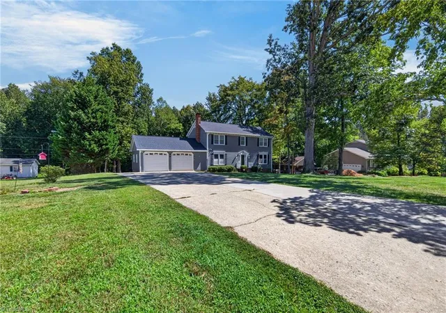 Photo 2 of Single family home for sale at 5310 Eckerson Rd, Greensboro, NC 27405 | MLS# 1235669 | Listing updated on 2026-09-20