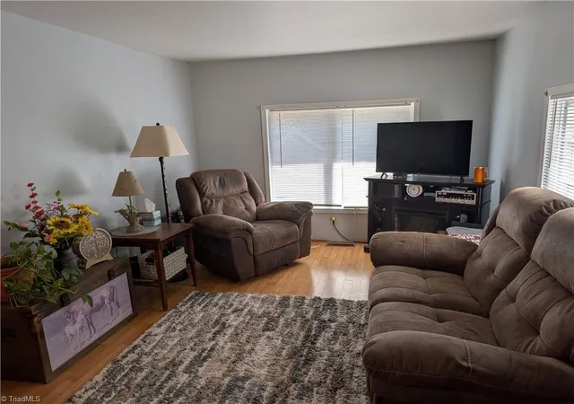 Photo 4 of Manufactured home for sale at 661 Eden Rd, Stoneville, NC 27048 | MLS# 1234678 | Listing updated on 2026-10-07