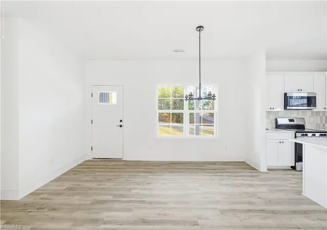 Photo 1 of Single family home for sale at 2116 Arbrook Ln, High Point, NC 27265 | MLS# 1239926 | Listing updated on 2026-10-23