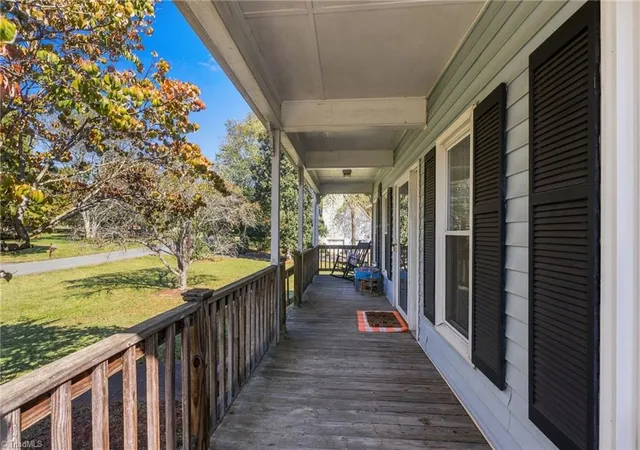 Photo 3 of Single family home for sale at 3130 Bethania Ridge Rd, Pfafftown, NC 27040 | MLS# 1239227 | Listing updated on 2026-10-17