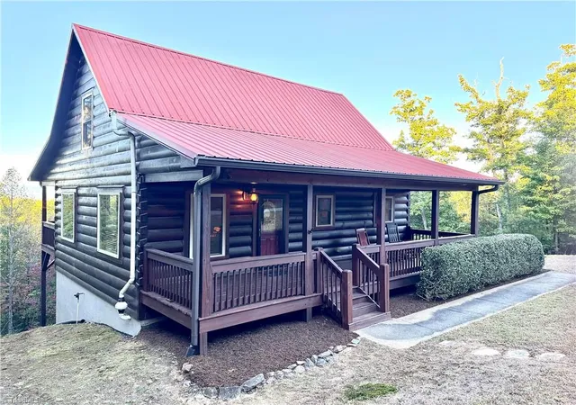 Photo 3 of Single family home for sale at 196 Pisgah Ln, Boomer, NC 28606 | MLS# 1239649 | Listing updated on 2026-10-21