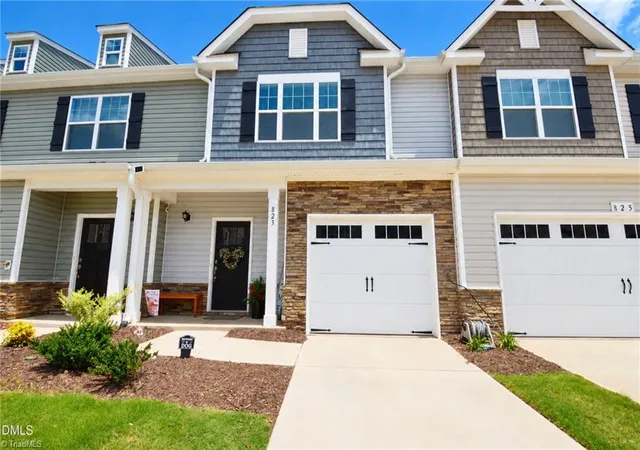 Photo 1 of Single family home for sale at 823 Pryor St, Mebane, NC 27302 | MLS# 1238622 | Listing updated on 2026-10-11