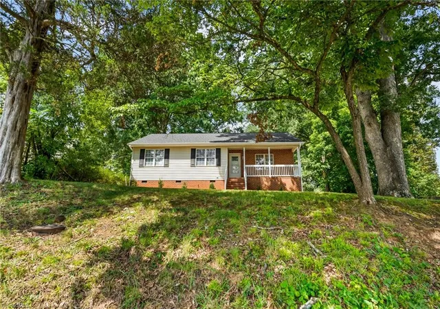 Photo 2 of Single family home for sale at 2497 E Sprague St, Winston Salem, NC 27107 | MLS# 1233714 | Listing updated on 2026-09-01