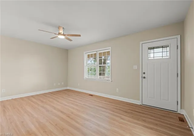 Photo 4 of Single family home for sale at 2497 E Sprague St, Winston Salem, NC 27107 | MLS# 1233714 | Listing updated on 2026-09-01