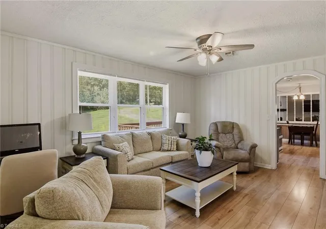 Photo 4 of Single family home for sale at 3438 E Pine St, Mount Airy, NC 27030 | MLS# 1234334 | Listing updated on 2026-09-04
