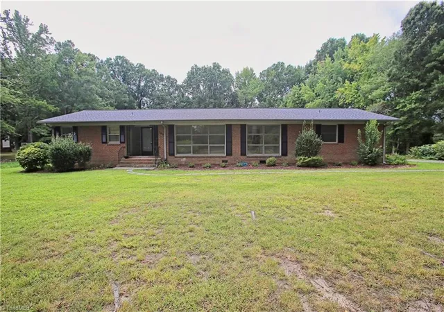 Photo 1 of Single family home for sale at 140 Frazier St, Archdale, NC 27263 | MLS# 1236376 | Listing updated on 2026-09-21