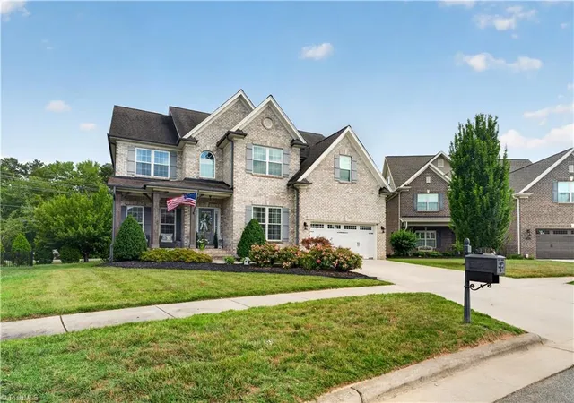 Photo 2 of Single family home for sale at 1110 Old Stone Ln, Kernersville, NC 27284 | MLS# 1234004 | Listing updated on 2026-09-03