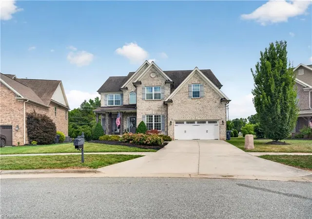 Photo 3 of Single family home for sale at 1110 Old Stone Ln, Kernersville, NC 27284 | MLS# 1234004 | Listing updated on 2026-09-03