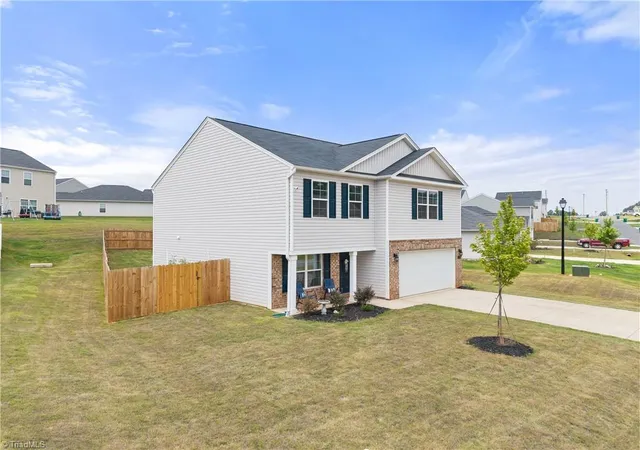 Photo 2 of Single family home for sale at 162 E Farm Loop, Stokesdale, NC 27357 | MLS# 1233691 | Listing updated on 2026-09-12