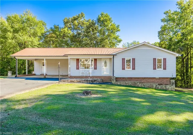 Photo 2 of Single family home for sale at 149 Seeley Dr, Denton, NC 27239 | MLS# 1238918 | Listing updated on 2026-10-22