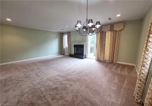 Photo 4 of Single family home for sale at 203 Forest View Ct, Winston Salem, NC 27104 | MLS# 1238722 | Listing updated on 2026-10-27