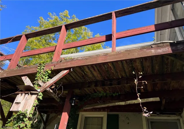 Photo 4 of Single family home for sale at 342 Moore Ave, Mount Airy, NC 27030 | MLS# 1236137 | Listing updated on 2026-09-22