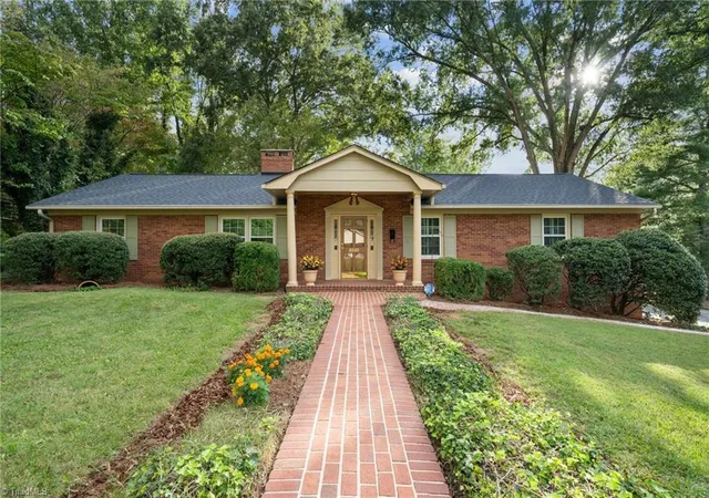 Photo 3 of Sale Pending at 4040 Winburn Ln, Winston Salem, NC 27106 | MLS# 1237500 | Listing updated on 2026-10-13
