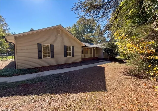Photo 1 of Single family home for sale at 8507 Deer Path Ct, Stokesdale, NC 27357 | MLS# 1239264 | Listing updated on 2026-10-22