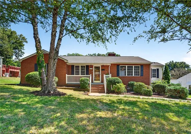 Photo 1 of Single family home for sale at 1027 Shamrock Rd, Asheboro, NC 27203 | MLS# 1235661 | Listing updated on 2026-09-25