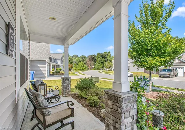 Photo 4 of Sale Pending at 1234 Royal Coach Trl, Kernersville, NC 27284 | MLS# 1236282 | Listing updated on 2026-09-29