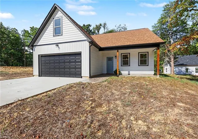 Photo 1 of Single family home for sale at 176 Old Fisher Fry Rd, Thomasville, NC 27360 | MLS# 1235341 | Listing updated on 2026-10-04