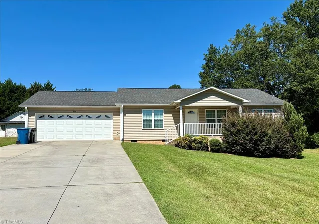 Photo 1 of Sale Pending at 404 Trindale Rd, Archdale, NC 27263 | MLS# 1235226 | Listing updated on 2026-09-15
