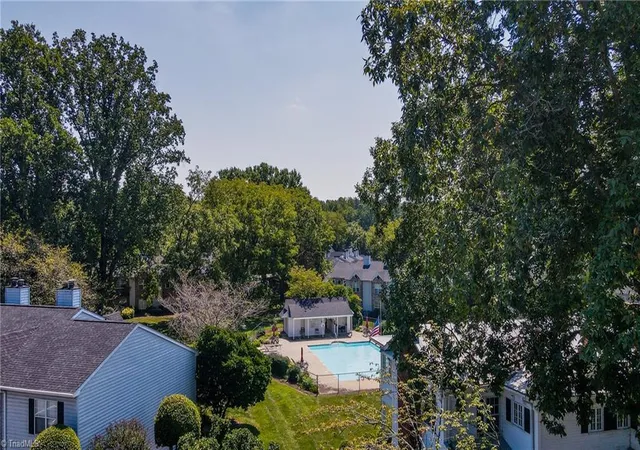 Photo 2 of Single family home for sale at 7228 Riverview Knoll Ct, Clemmons, NC 27012 | MLS# 1234418 | Listing updated on 2026-09-03