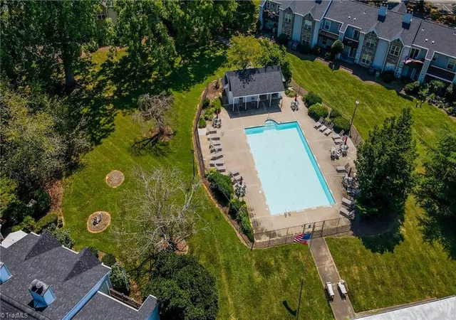 Photo 3 of Single family home for sale at 7228 Riverview Knoll Ct, Clemmons, NC 27012 | MLS# 1234418 | Listing updated on 2026-09-03