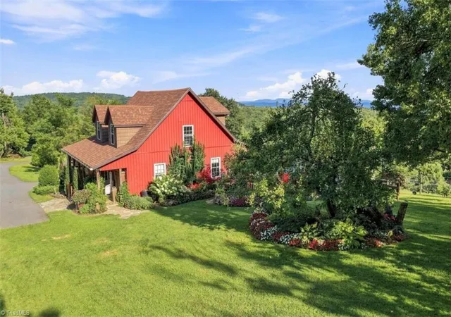 Photo 2 of Single family home for sale at 2351 Old Appalachian Trl, Fancy Gap, VA 24328 | MLS# 1233192 | Listing updated on 2026-09-07