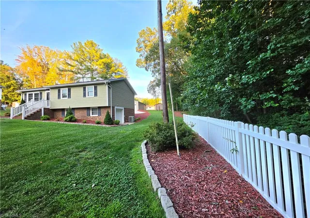 Photo 3 of Single family home for sale at 127 Miller St, Mount Airy, NC 27030 | MLS# 1235299 | Listing updated on 2026-09-21