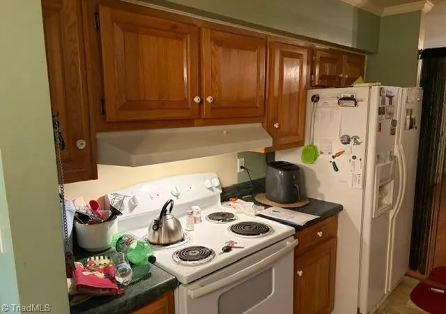 Photo 3 of Manufactured home for sale at 736 Winkler Ml Rd, Wilkesboro, NC 28697 | MLS# 1235296 | Listing updated on 2026-09-14