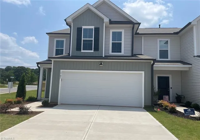 Photo 2 of Single family home for sale at 3701 Feltham Ln, Jamestown, NC 27282 | MLS# 1234759 | Listing updated on 2026-10-06