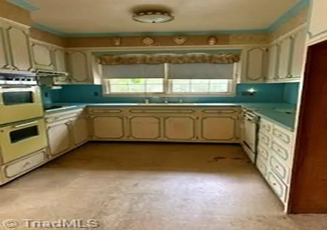 Photo 3 of Single family home for sale at 328 Robin Rd, Mount Airy, NC 27030 | MLS# 1236132 | Listing updated on 2026-09-23