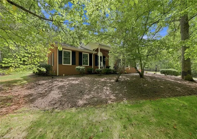 Photo 2 of Single family home for sale at 2036 E Pine St, Mount Airy, NC 27030 | MLS# 1236278 | Listing updated on 2026-10-03