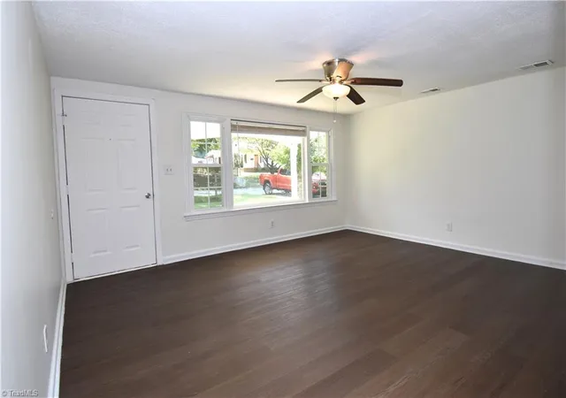 Photo 2 of Sale Pending at 2013 N Ashland Dr, Burlington, NC 27217 | MLS# 1235782 | Listing updated on 2026-09-26