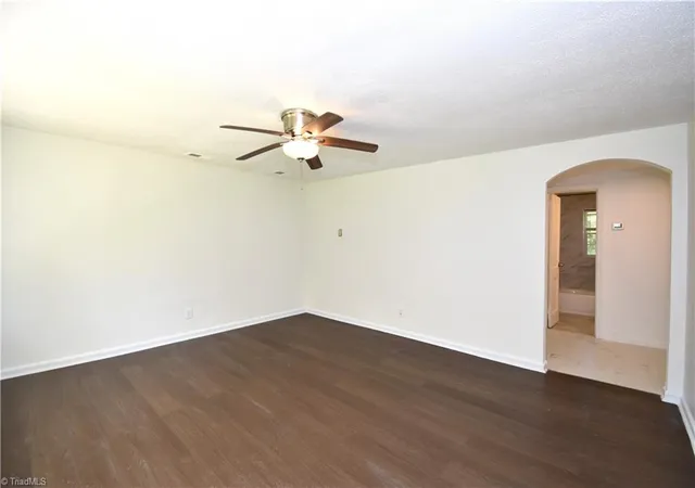 Photo 3 of Sale Pending at 2013 N Ashland Dr, Burlington, NC 27217 | MLS# 1235782 | Listing updated on 2026-09-26