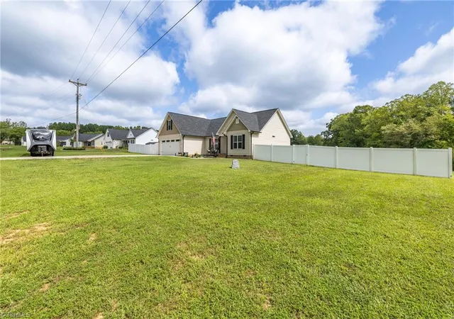 Photo 3 of Single family home for sale at 343 Gideon Grv Church Rd, Stokesdale, NC 27357 | MLS# 1235113 | Listing updated on 2026-09-11