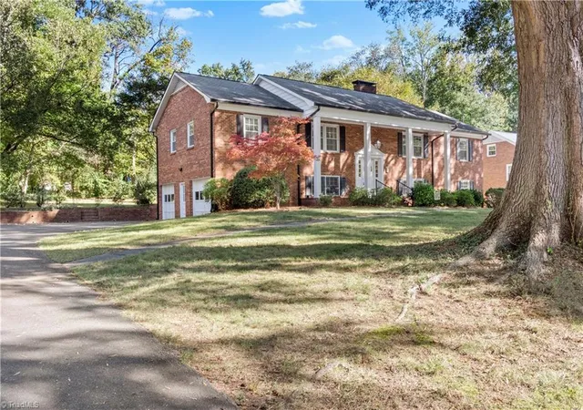 Photo 2 of Single family home for sale at 3959 Quilling Rd, Winston Salem, NC 27104 | MLS# 1236888 | Listing updated on 2026-10-26