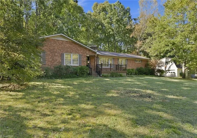 Photo 1 of Single family home for sale at 5704 Kings Ct, Pleasant Garden, NC 27313 | MLS# 1239289 | Listing updated on 2026-10-23