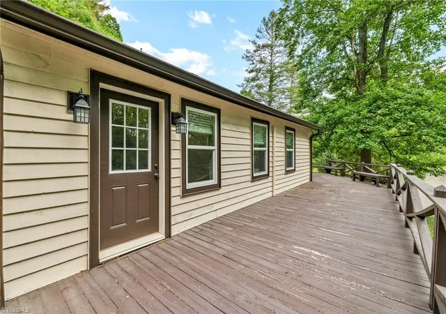 Photo 2 of Single family home for sale at 7 Legra Rd, Grassy Creek, NC 28631 | MLS# 1234252 | Listing updated on 2026-09-23