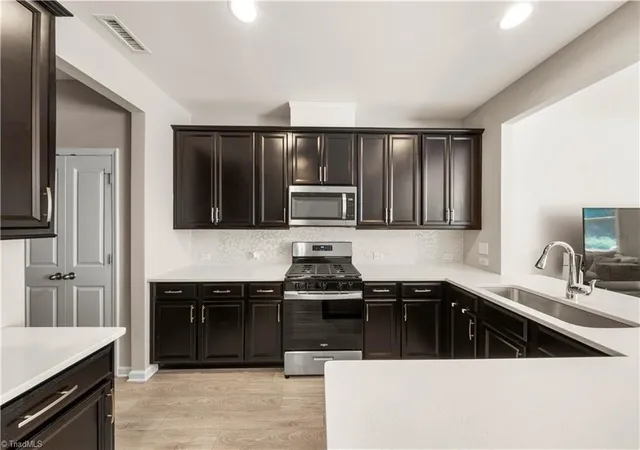 Photo 3 of Single family home for sale at 224 Ellsworth Manor Dr, Hillsborough, NC 27278 | MLS# 1235072 | Listing updated on 2026-10-04