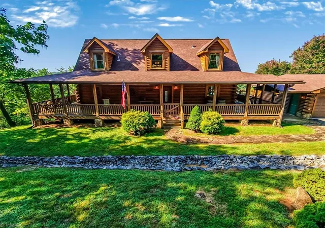 Photo 2 of Single family home for sale at 184 Grandview Cir, Traphill, NC 28685 | MLS# 1233971 | Listing updated on 2026-09-01